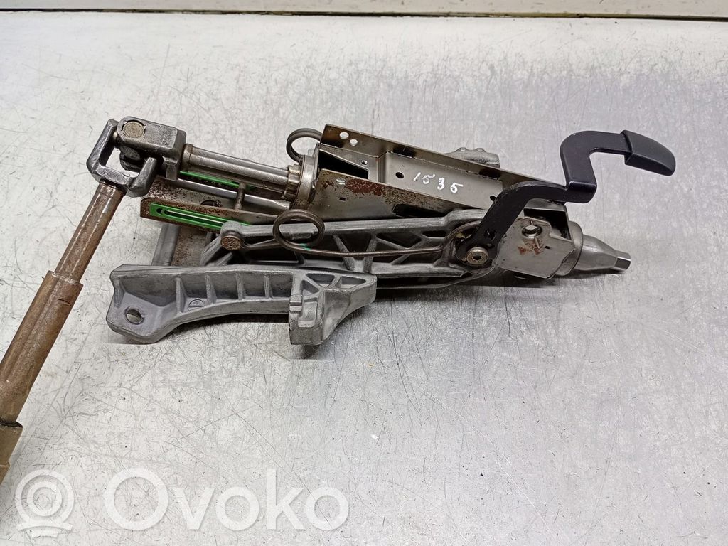 Ford Focus C-MAX Aizmugurējā stūres statne