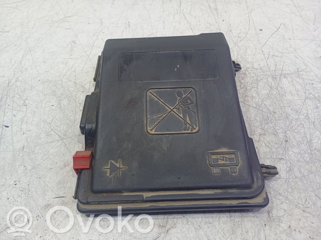 Opel Combo E Capac cutie siguranțe 