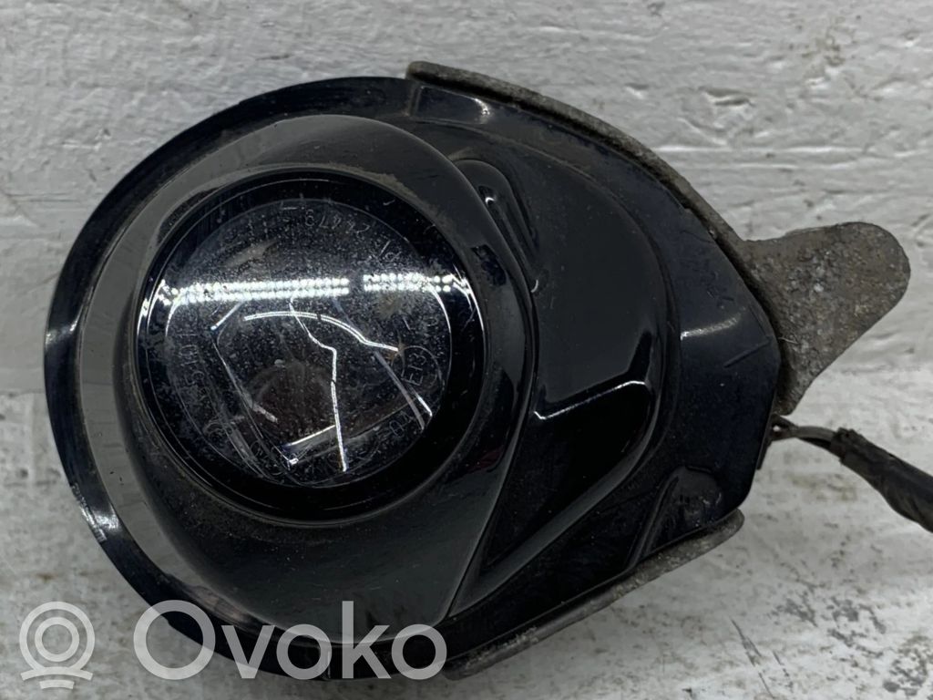 Mazda 3 II Luz de niebla delantera 