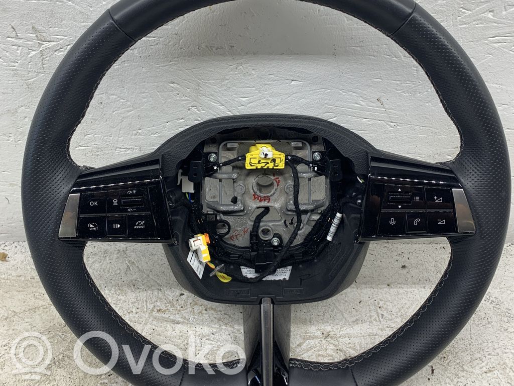 Opel Astra L Ohjauspyörä 