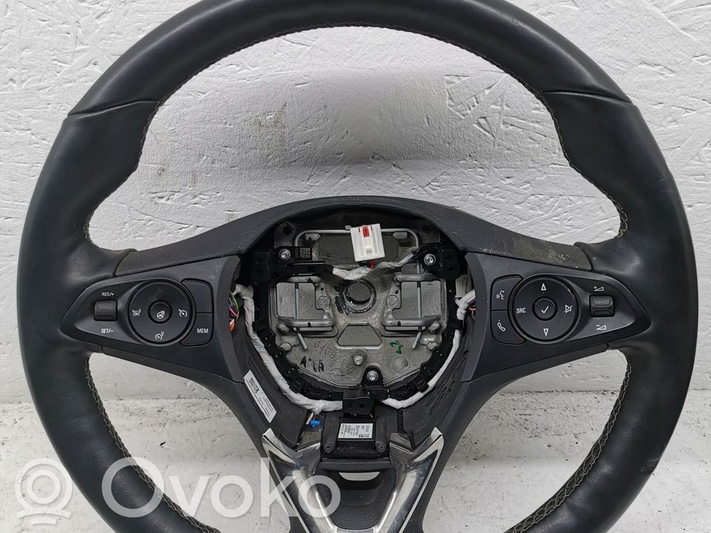 Opel Corsa F Volante 