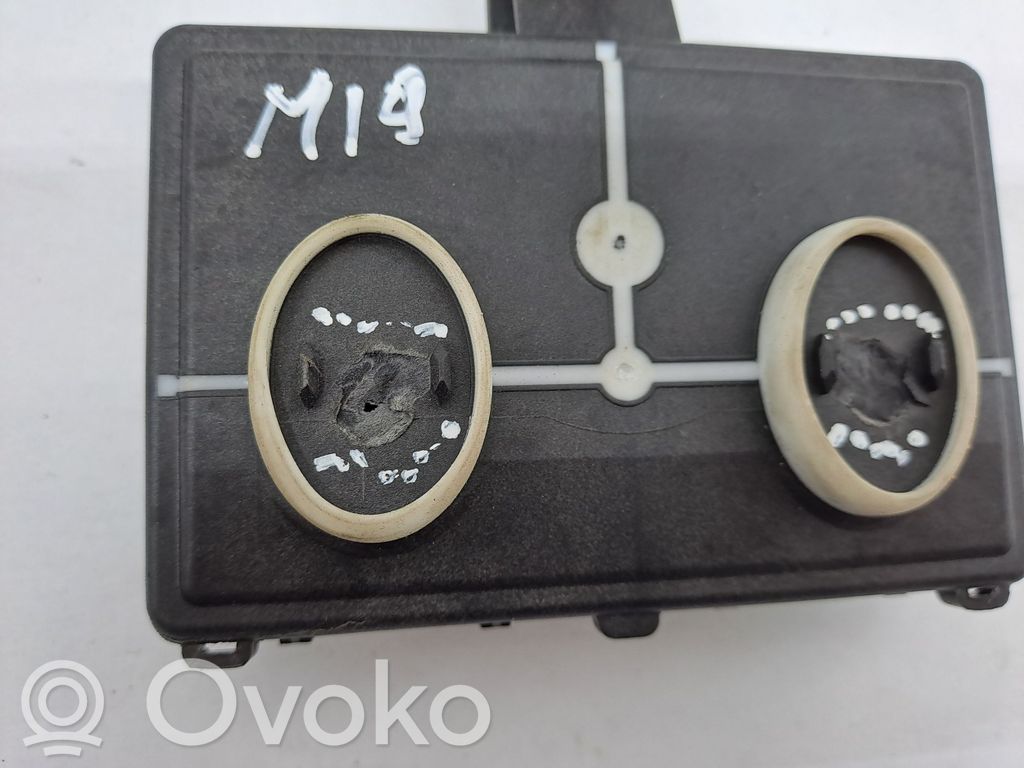 Volkswagen Golf VII Door control unit/module 