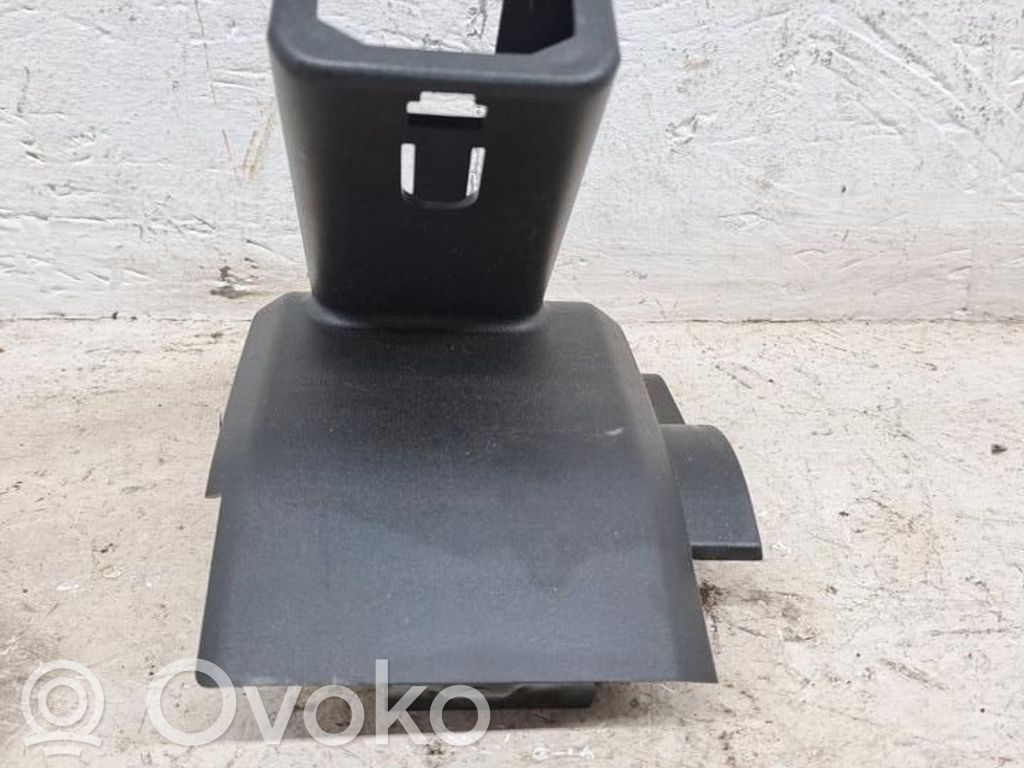 BMW 2 F46 Inne części wnętrza samochodu 