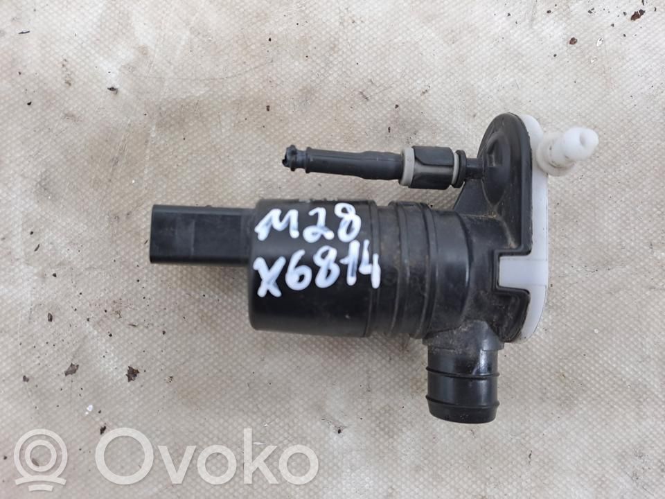 Ford Focus Headlight washer pump 