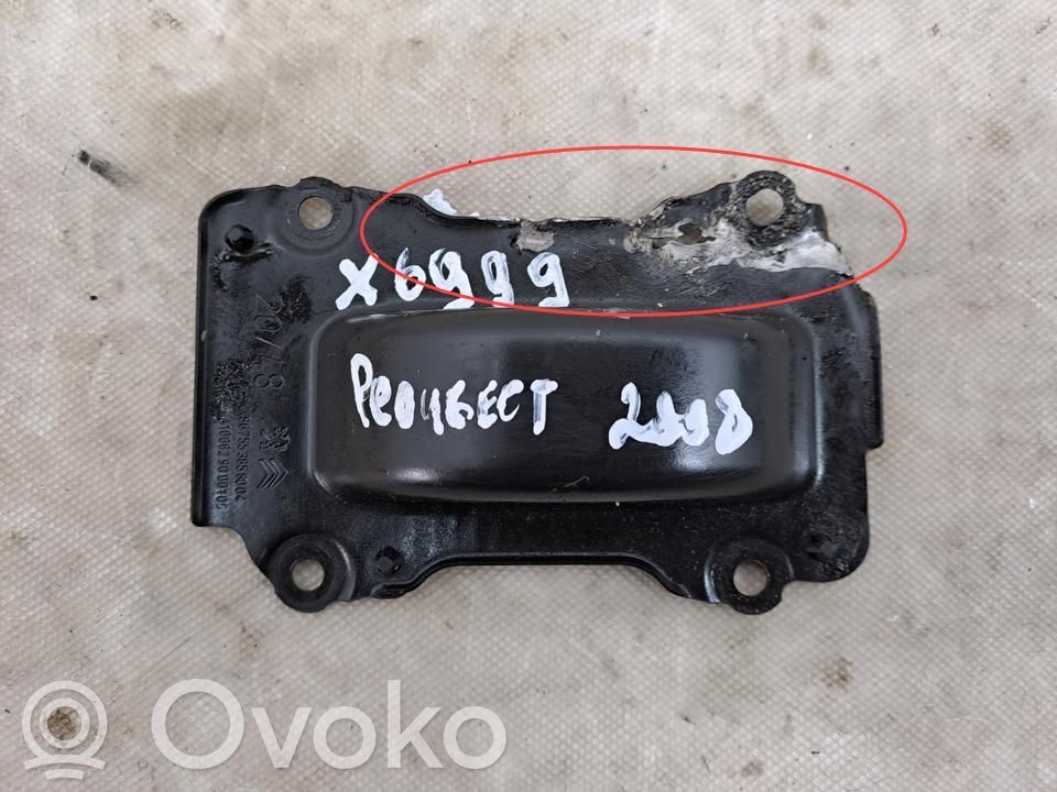 Peugeot 2008 I Inne części komory silnika 