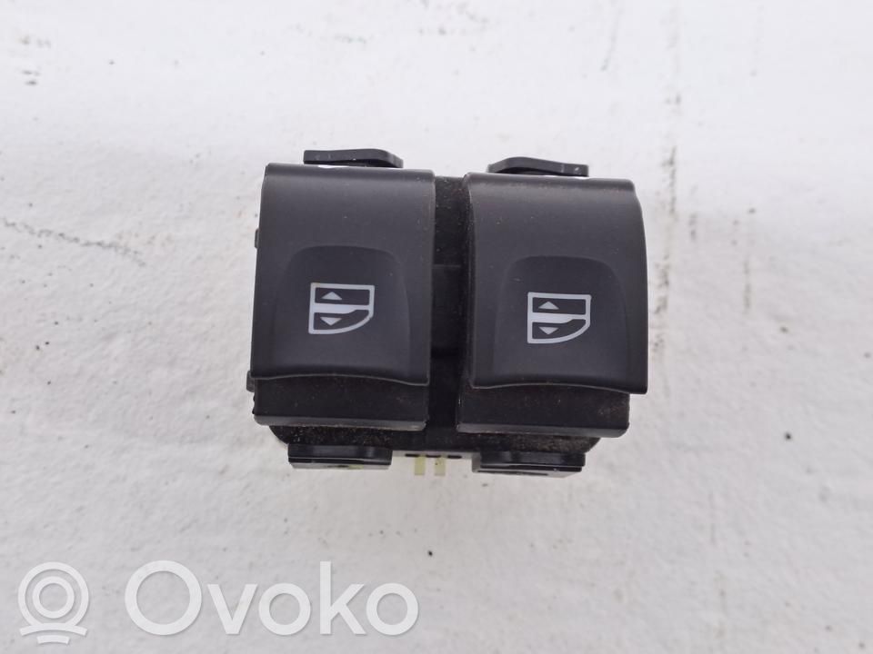 Renault Zoe Interruptor del elevalunas eléctrico 