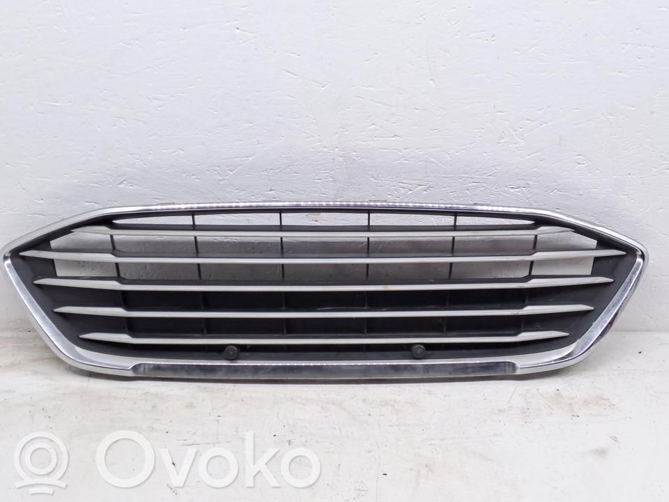 Front grill   JX7B8C436A,X9821