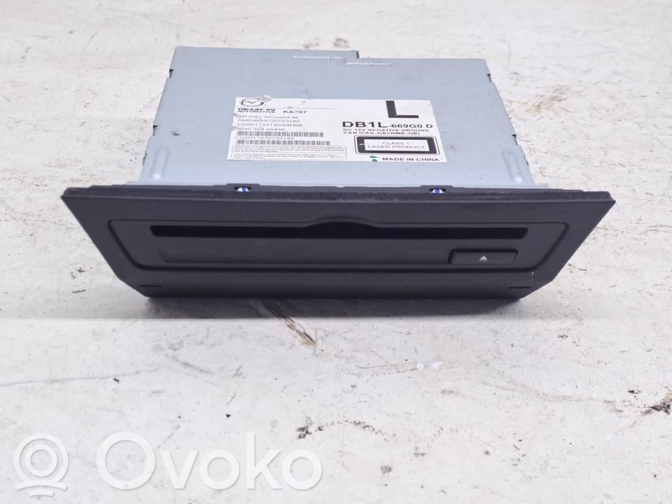Mazda CX-3 Radio / CD/DVD atskaņotājs / navigācija 