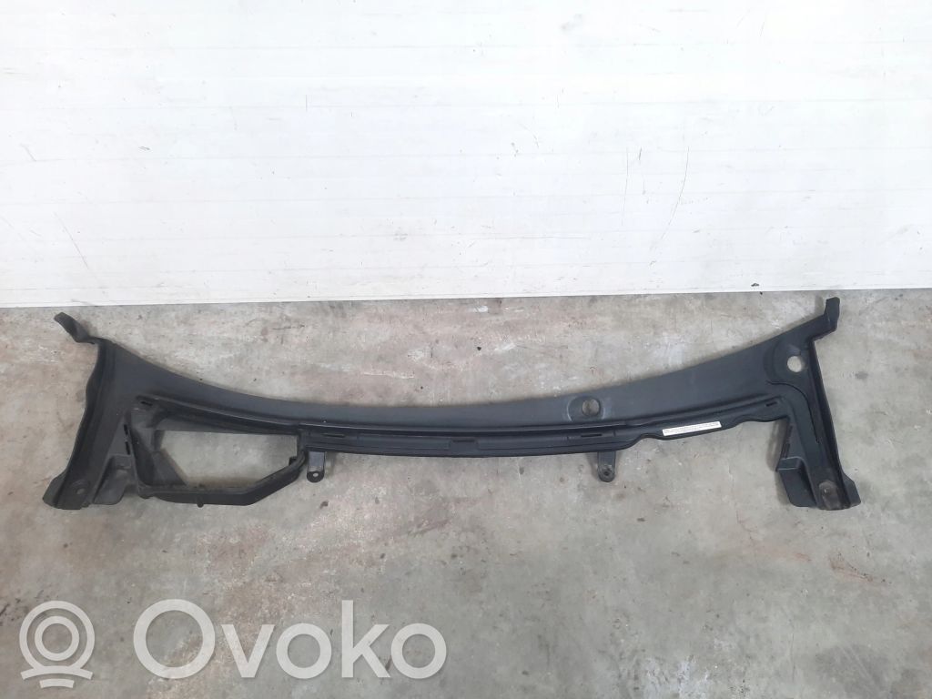 Tesla Model S Wiper trim 