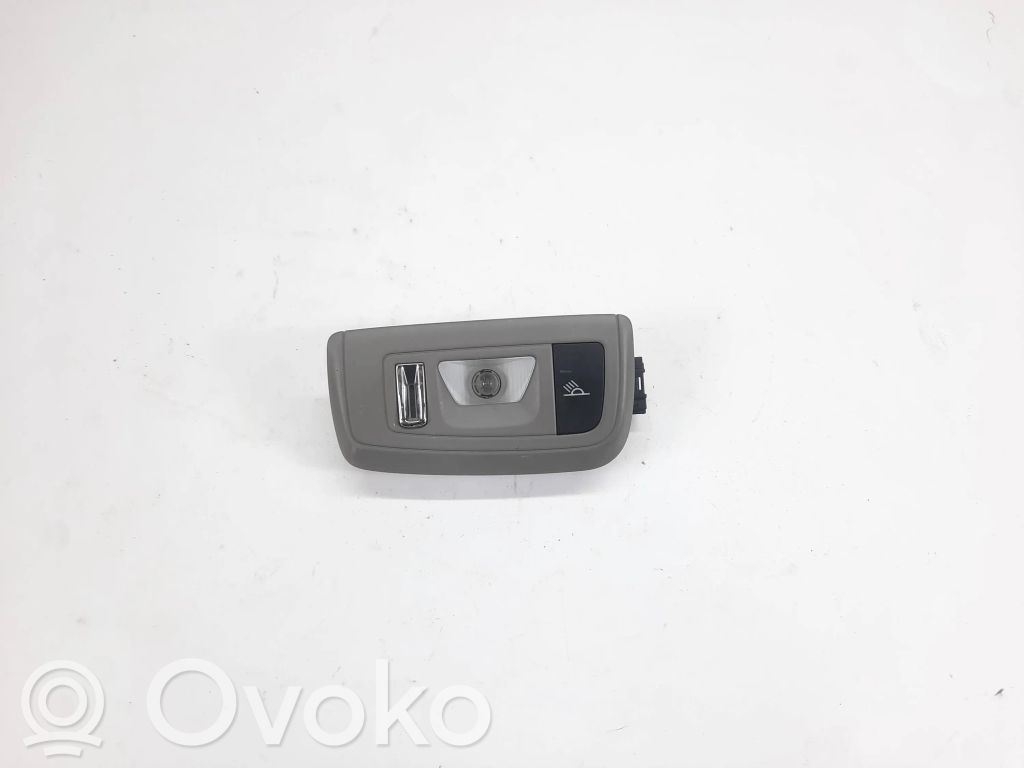 Porsche Panamera (970) Headlining lighting console trim 