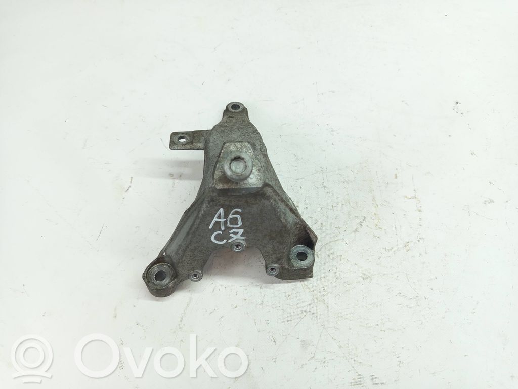 Audi A6 Allroad C7 Engine mounting bracket 