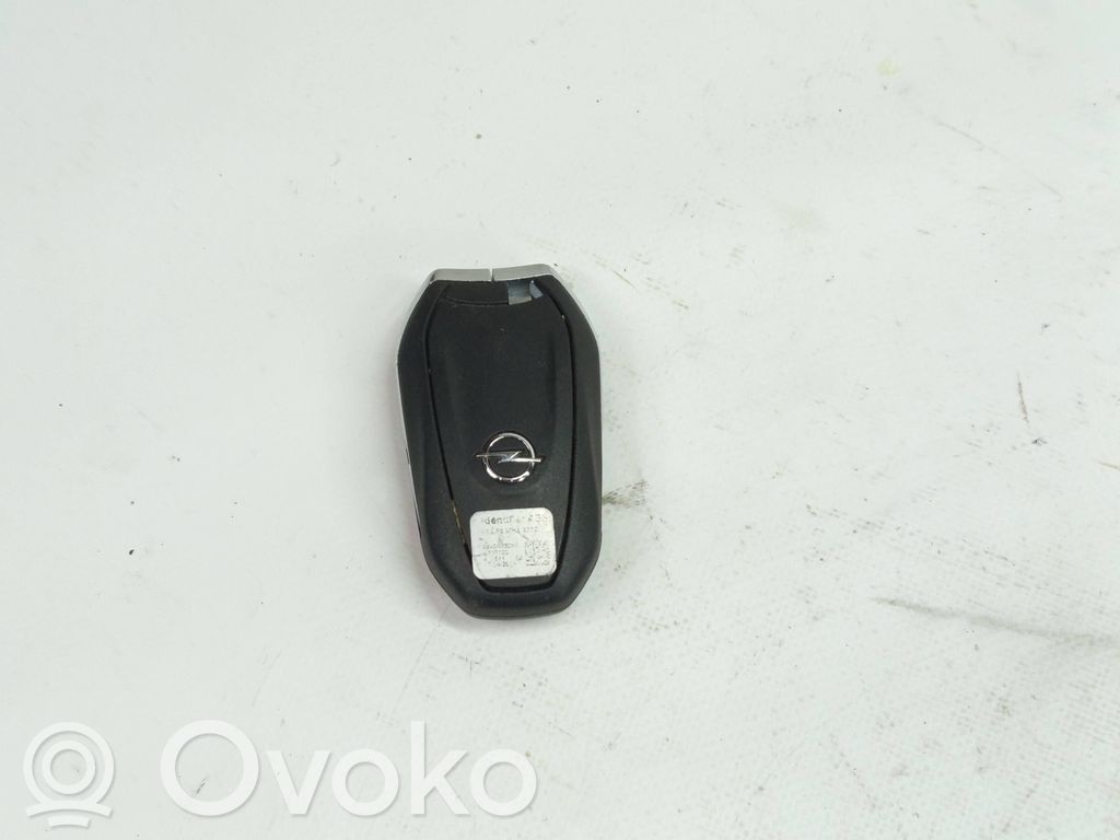 Opel Corsa F Virta-avain/kortti 