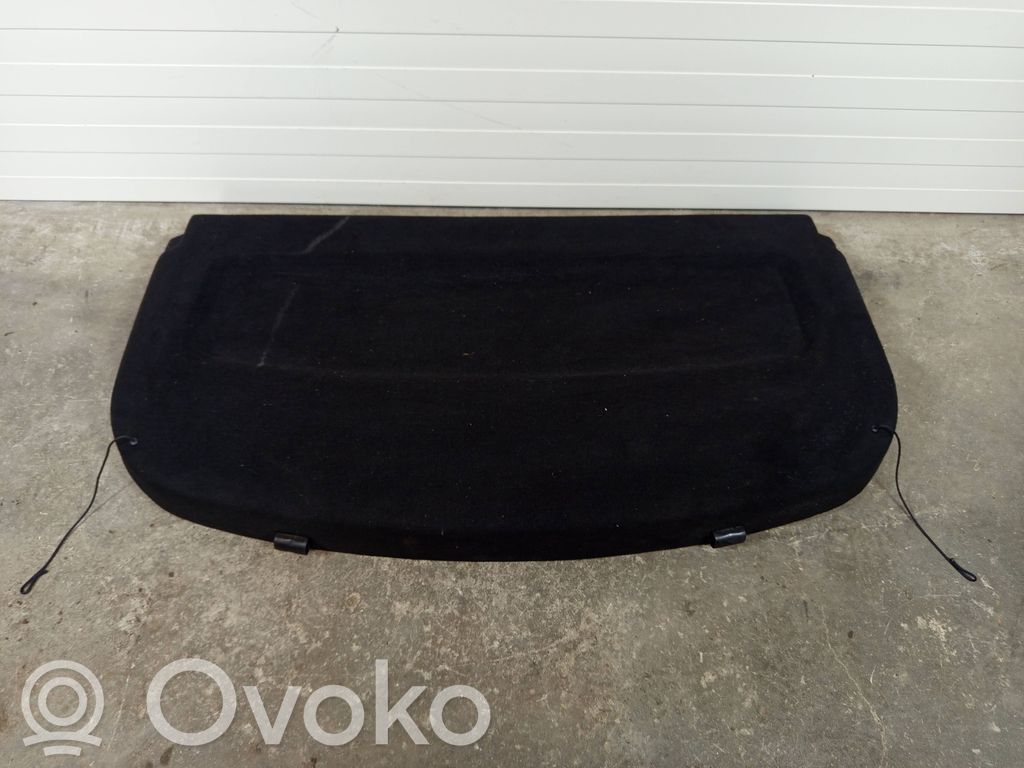 Opel Astra K Hattuhylly 
