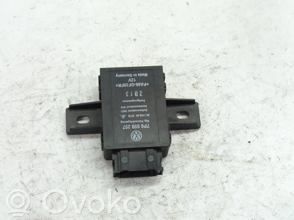 Volkswagen Touareg II Seat control module 
