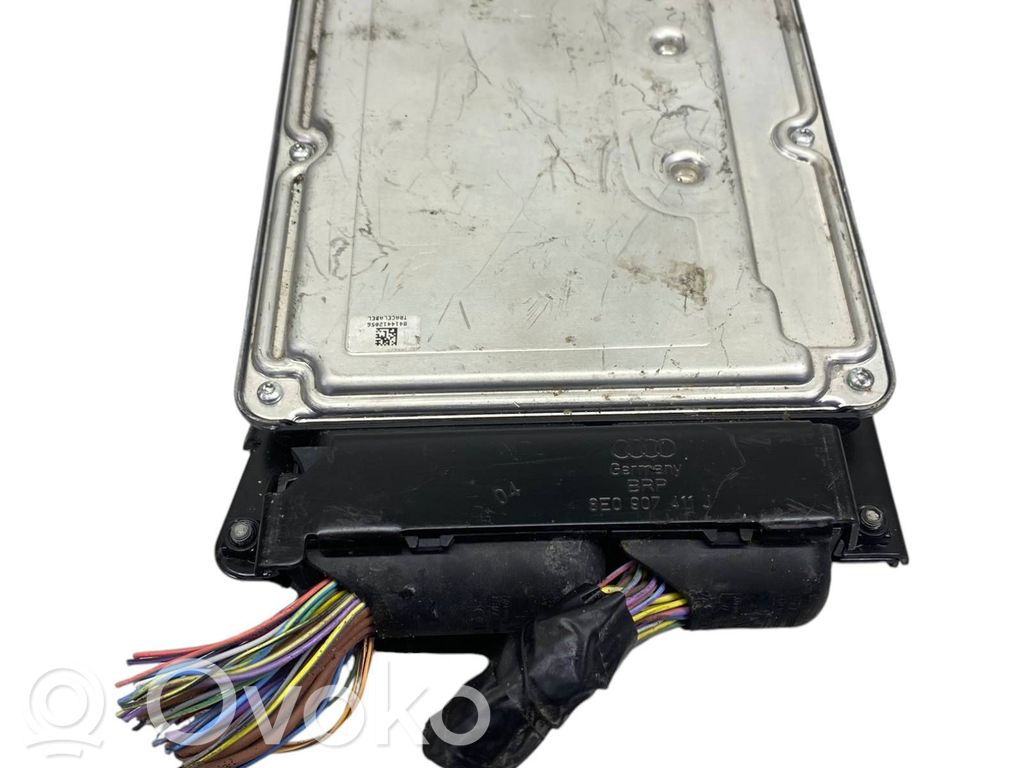 Audi A5 8T 8F Engine control unit/module 