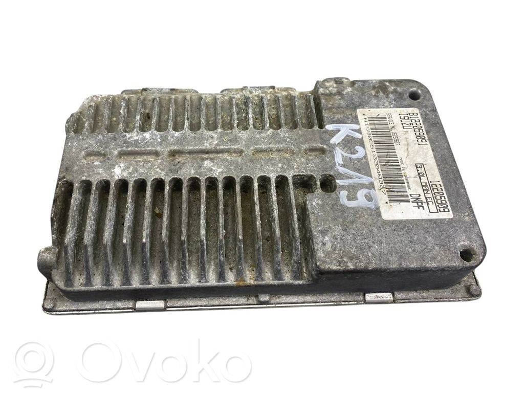 Isuzu Trooper Engine control unit/module 