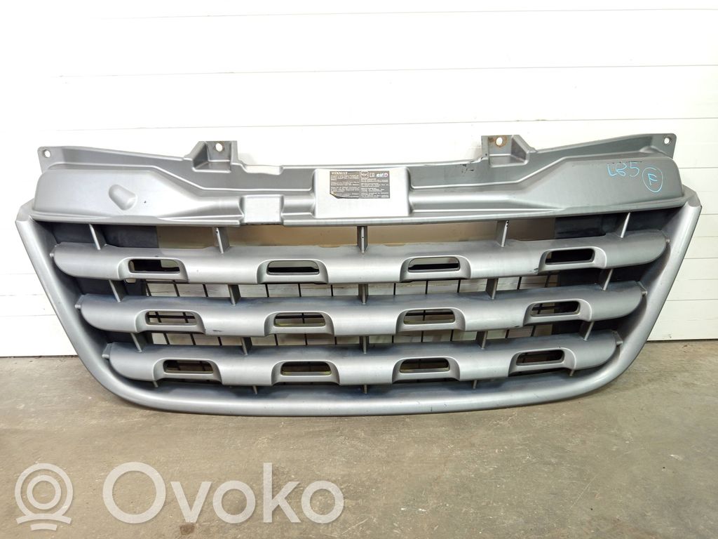 Renault Master III Maskownica / Grill / Atrapa górna chłodnicy 