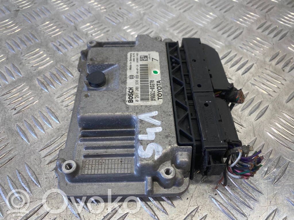 Toyota Yaris Engine control unit/module 