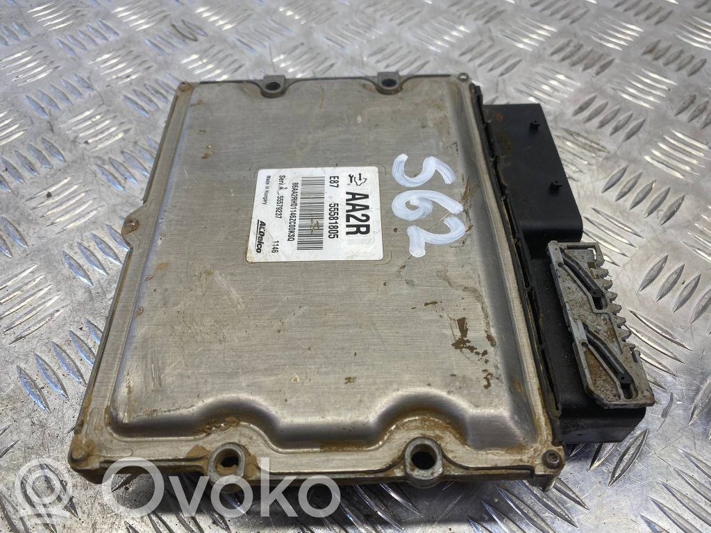 Opel Meriva B Engine control unit/module 