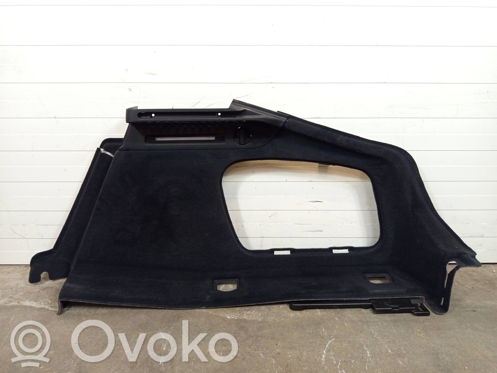Audi A5 Boczek / Tapicerka / bagażnika 