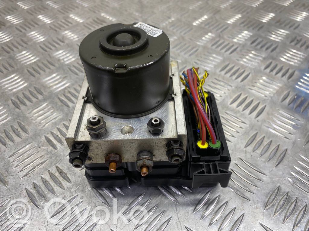 Mini One - Cooper R50 - 53 Bomba de ABS 