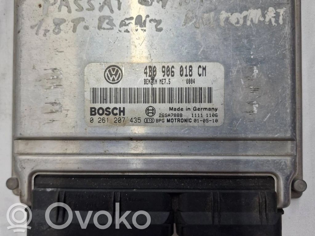 Volkswagen PASSAT B5.5 Engine control unit/module 