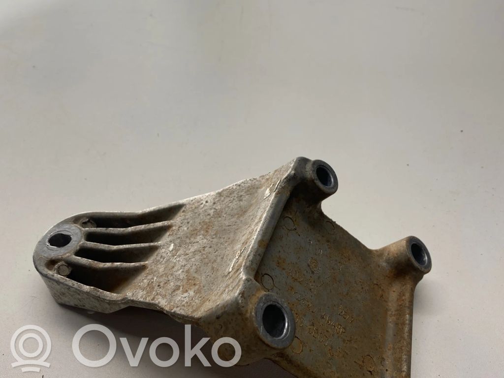 Ford Mustang V Engine mounting bracket 