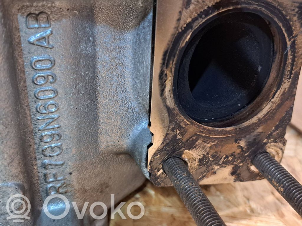 Volvo XC60 Engine head 