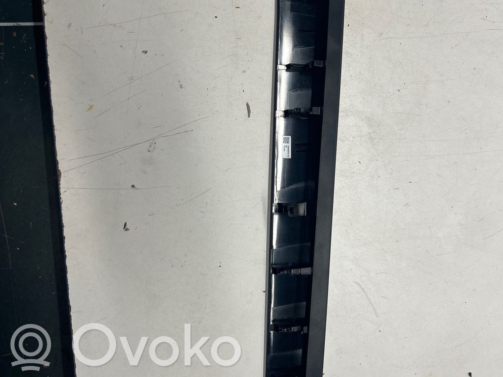 Panel trim   5FB858452C