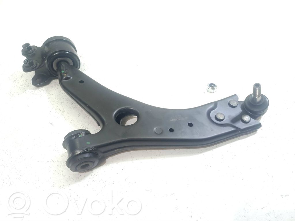 Front lower control arm/wishbone   323537K,1332075