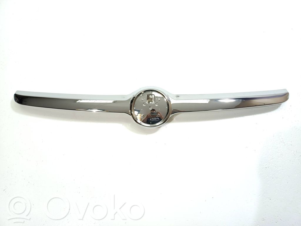 Fiat 500L Etusäleikkö 