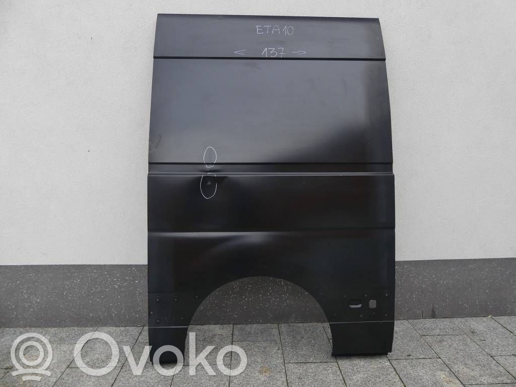 Renault Master III Panel lateral trasero 