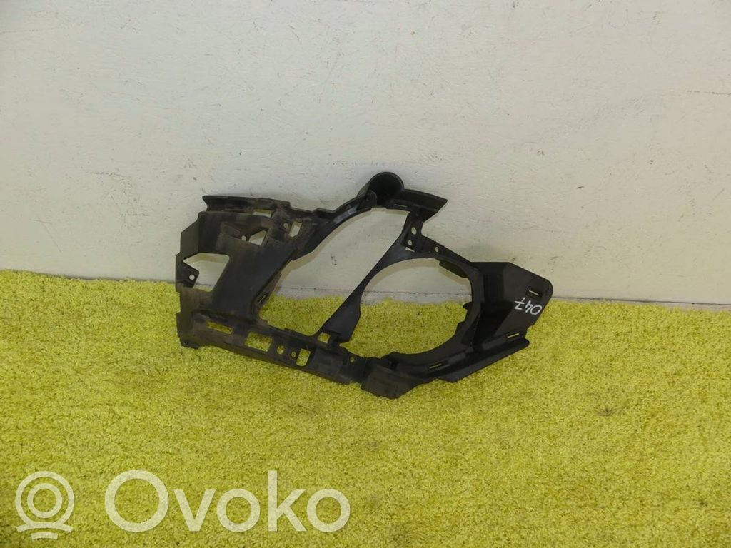 Rear bumper mounting bracket   J9C317B919B