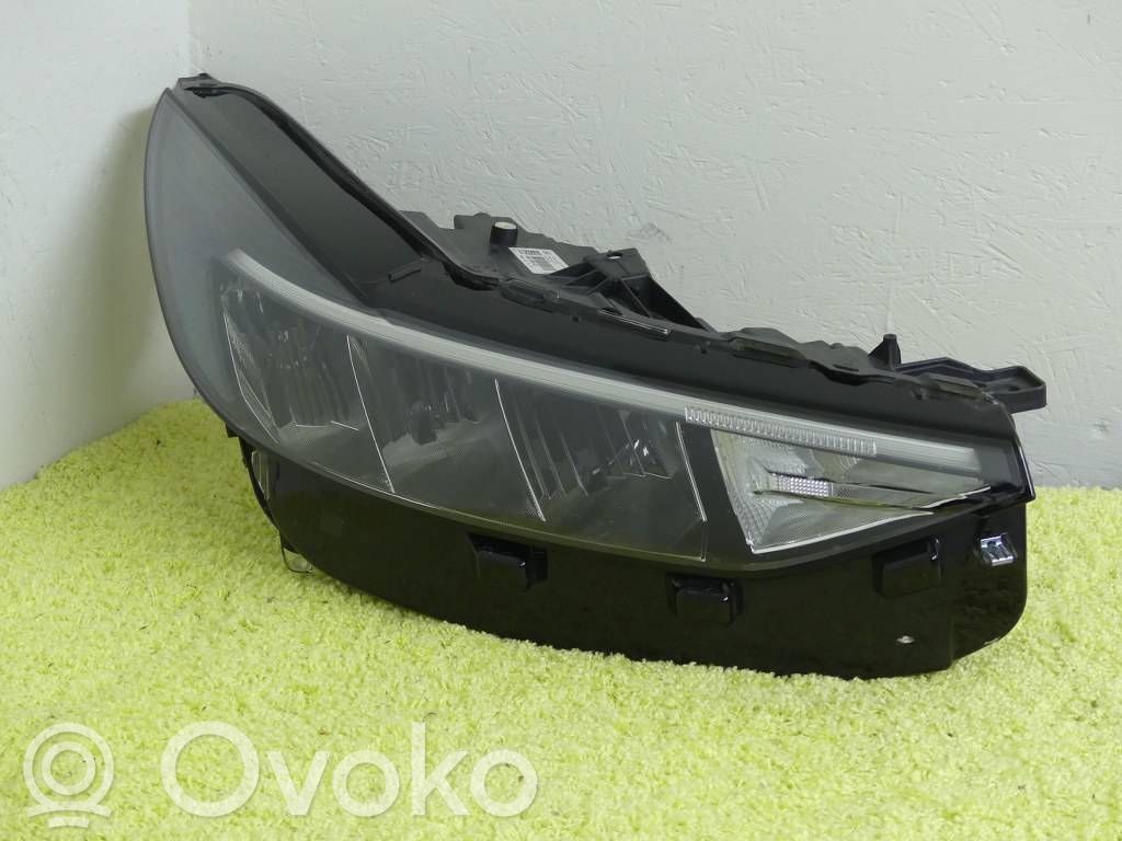 Ford Kuga III Headlight/headlamp 