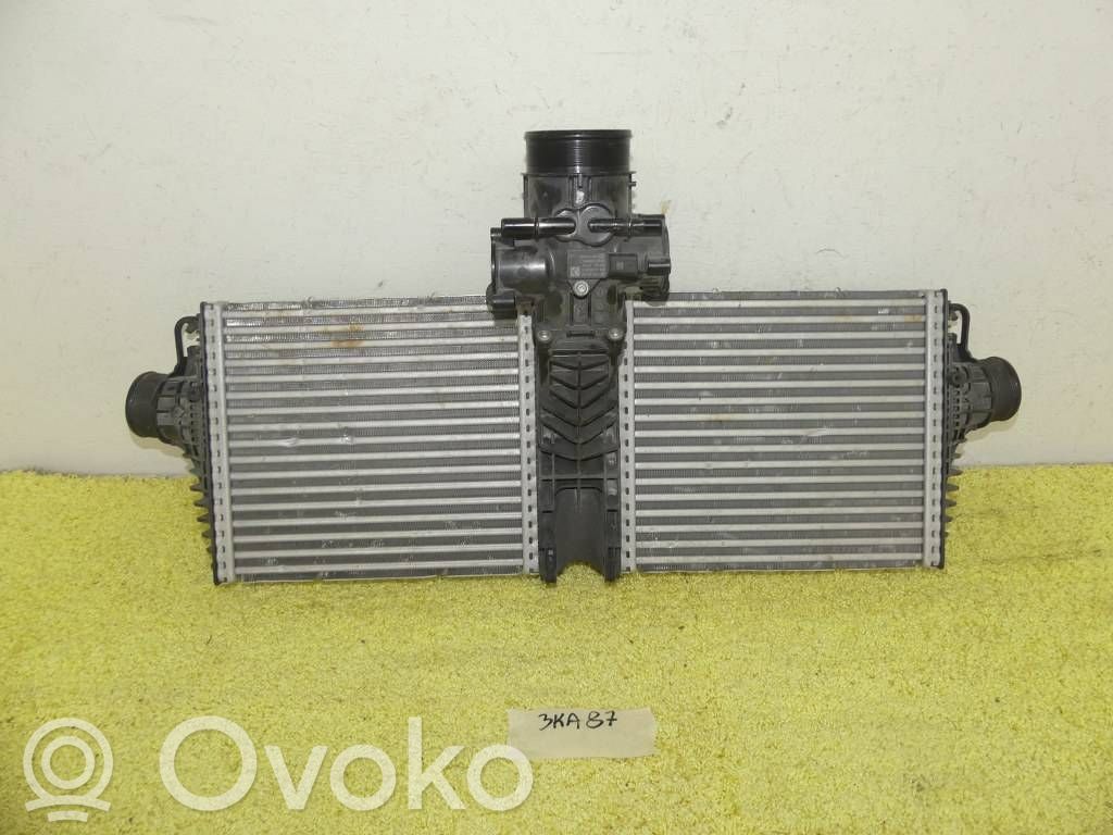 Porsche 992 Chłodnica powietrza doładowującego / Intercooler 