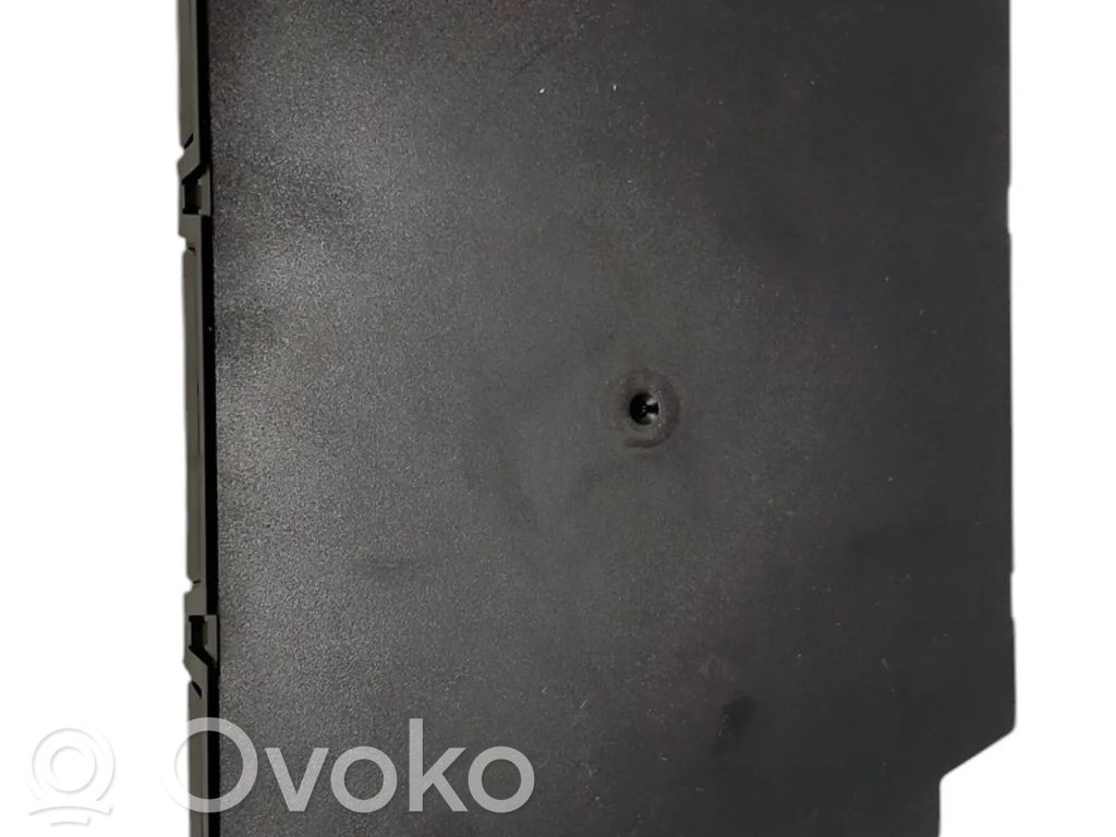 Autres unités de commande / modules   8X0907063AF