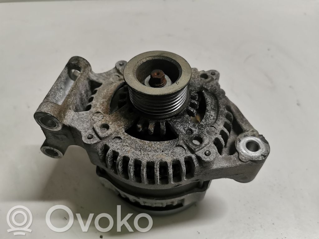 Volvo S40 Ģenerators 
