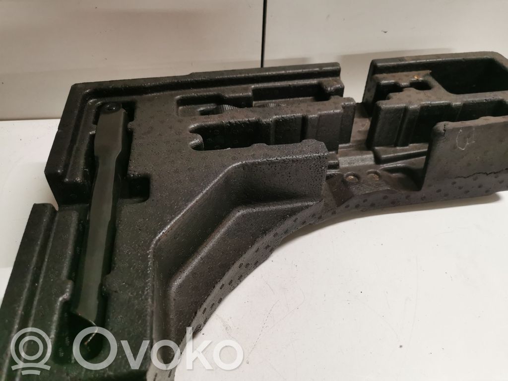 Buick Encore I Trunk/boot floor carpet liner 