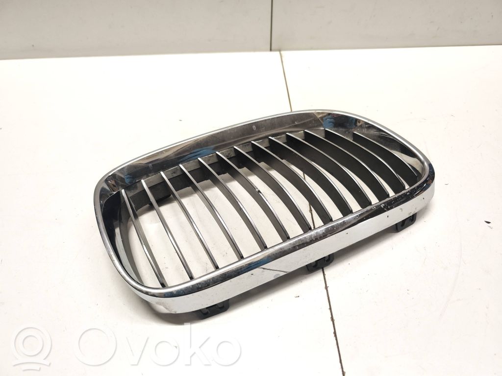 BMW 3 E92 E93 Priekšējais režģis 