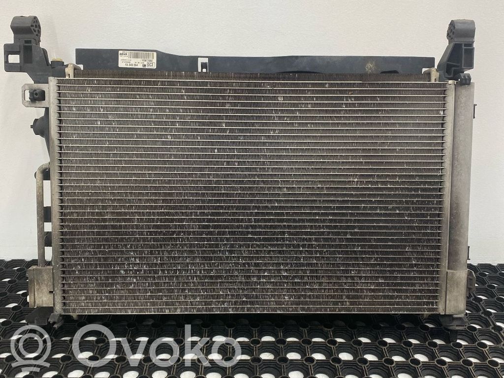 Radiator set   13399870