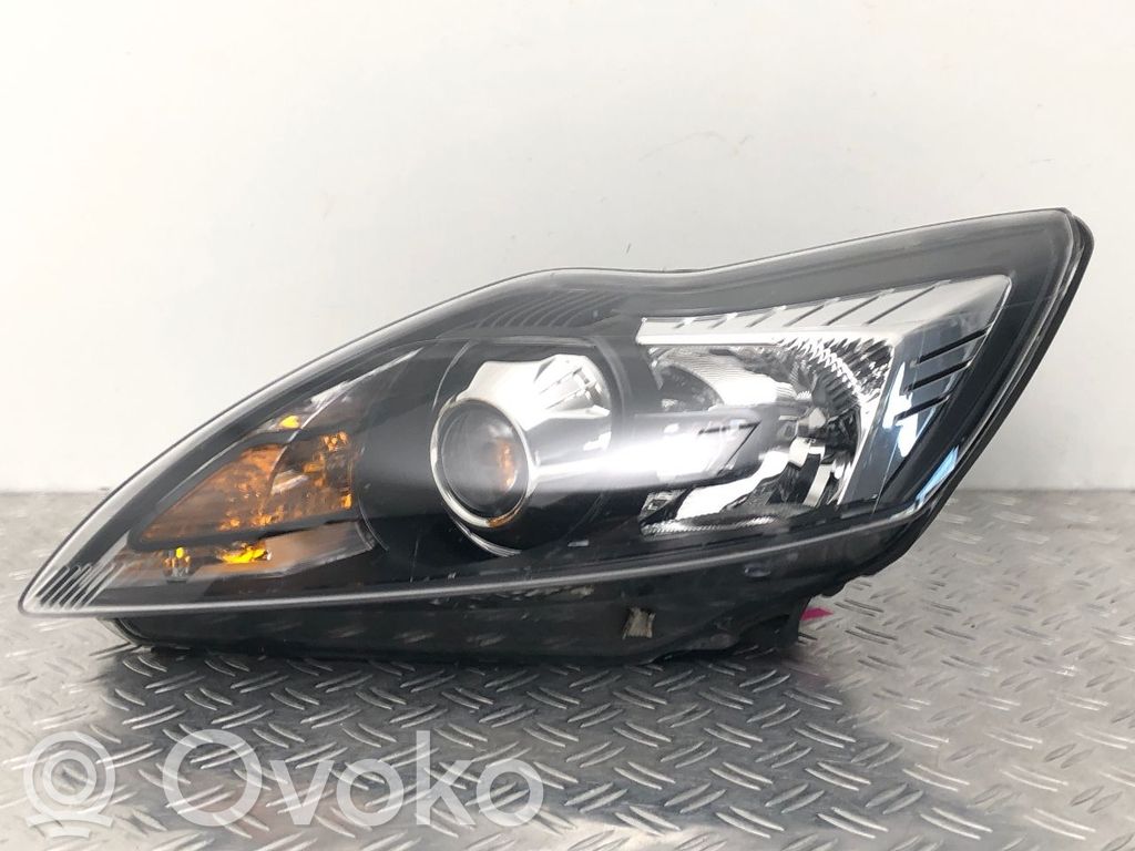 Ford Focus Headlight/headlamp 