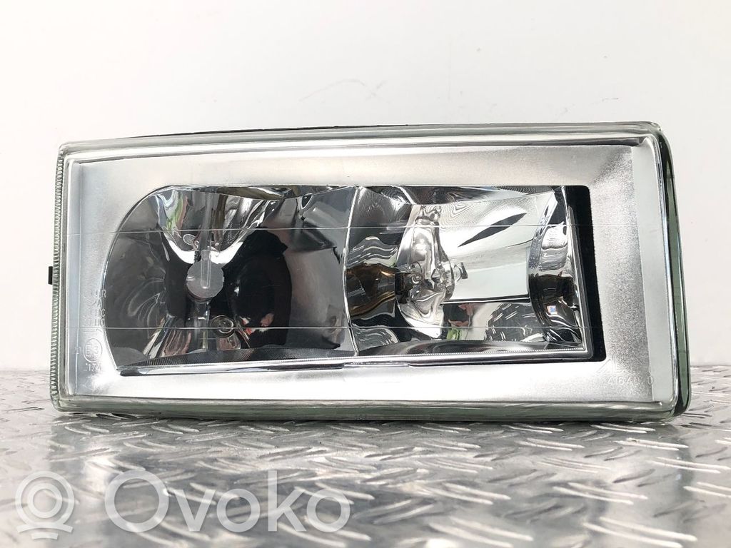 Iveco Daily 3rd gen Phare frontale 