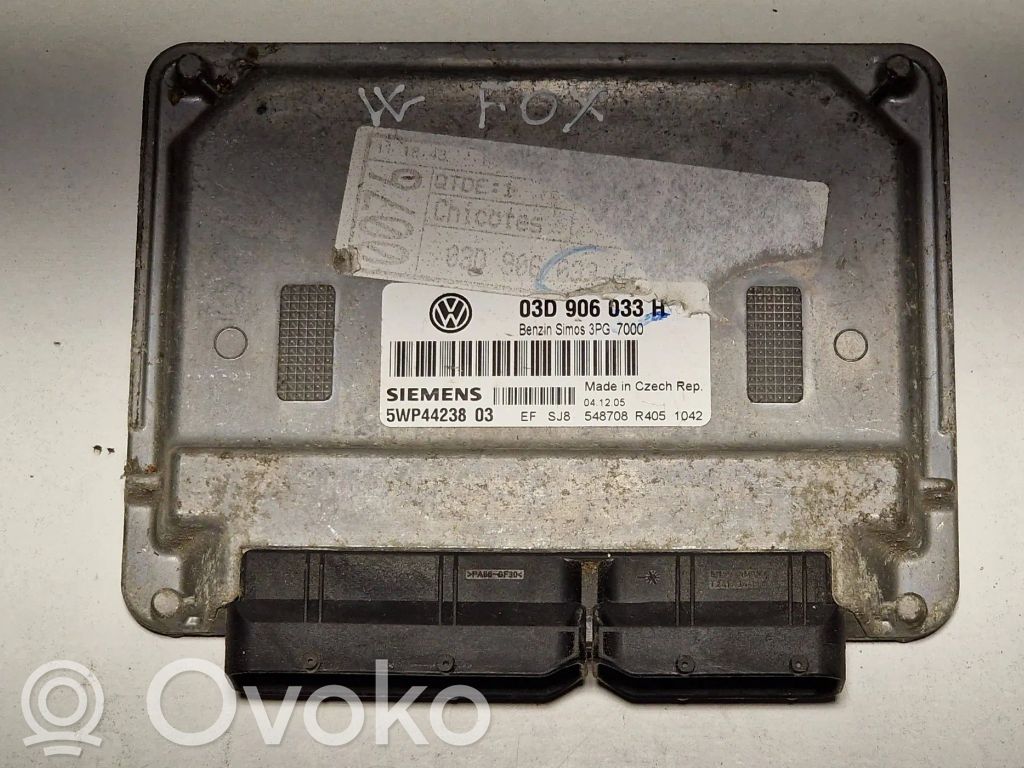 Engine control unit/module   03D906033H,5WP4423803