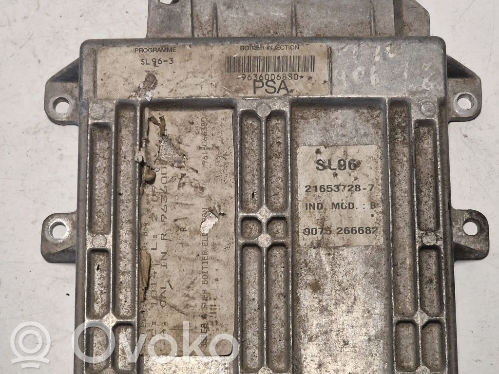 Peugeot 406 Engine control unit/module 