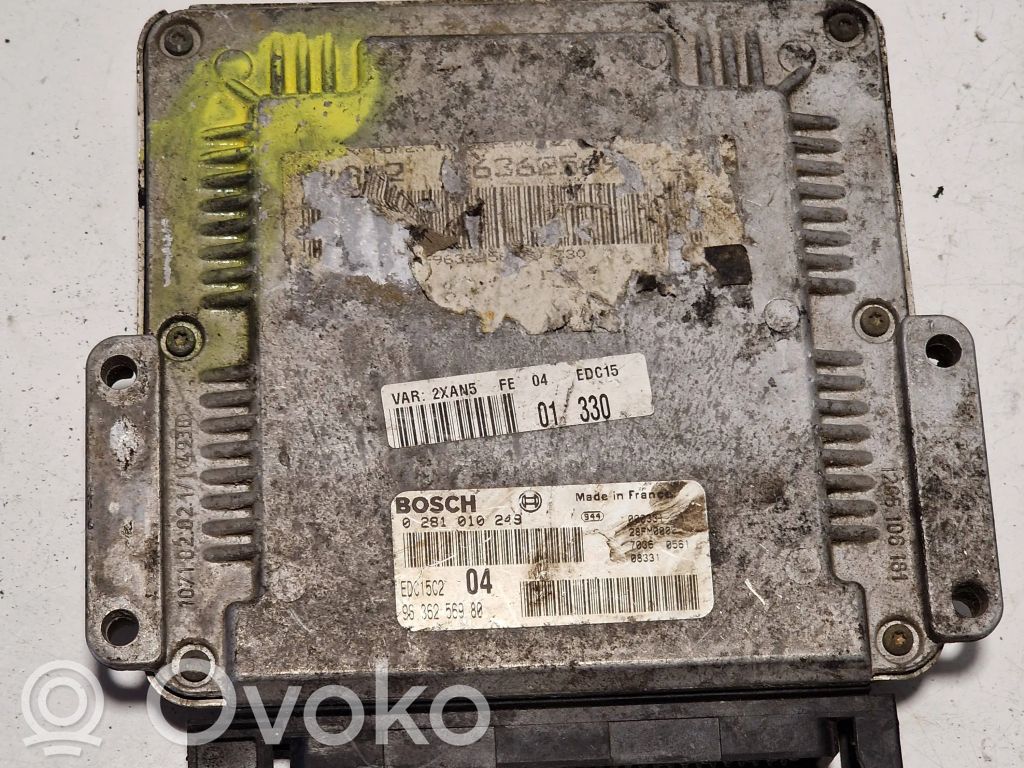 Peugeot 306 Engine control unit/module 