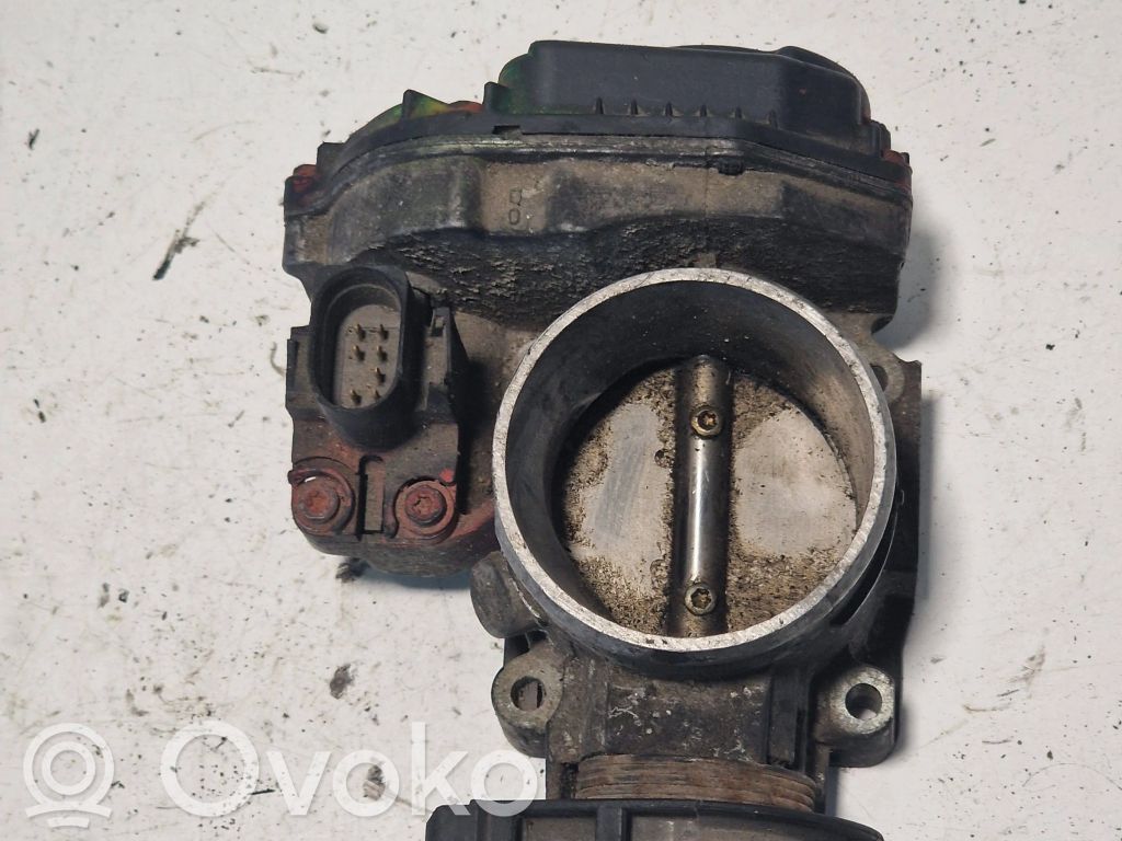 Volkswagen PASSAT B5 Droselinė sklendė 
