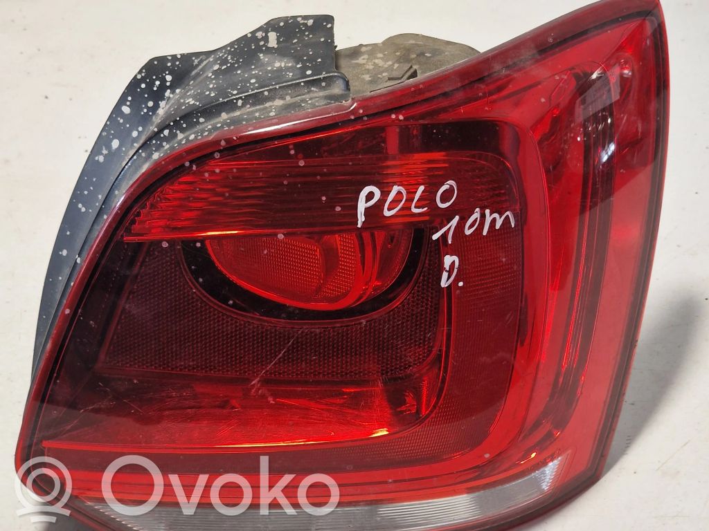 Volkswagen Polo V 6R Lampa tylna 