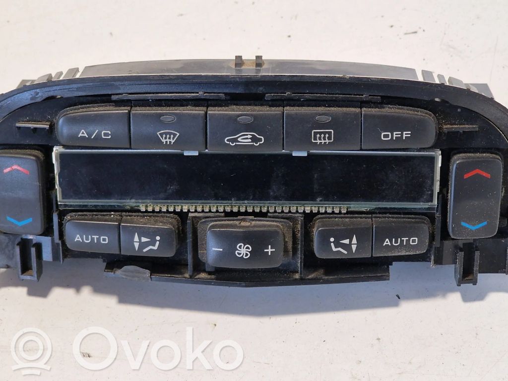 Peugeot 607 Climate control unit 