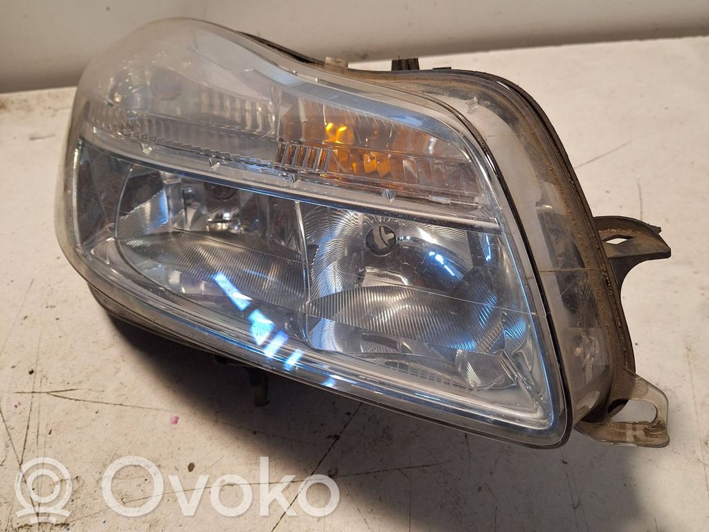 Opel Insignia A Lampa przednia 