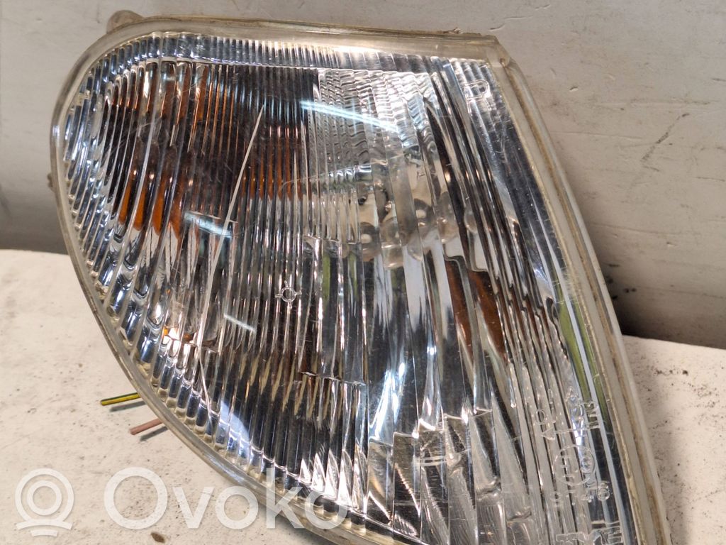 Citroen Berlingo Front indicator light 